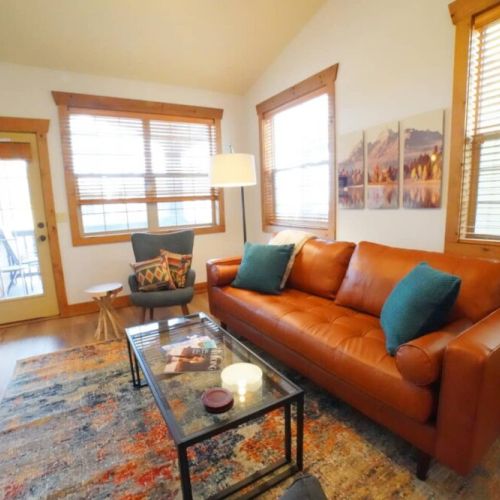 Enjoy your time in Teton Valley staying in this beautiful condo — the perfect basecamp for any group!