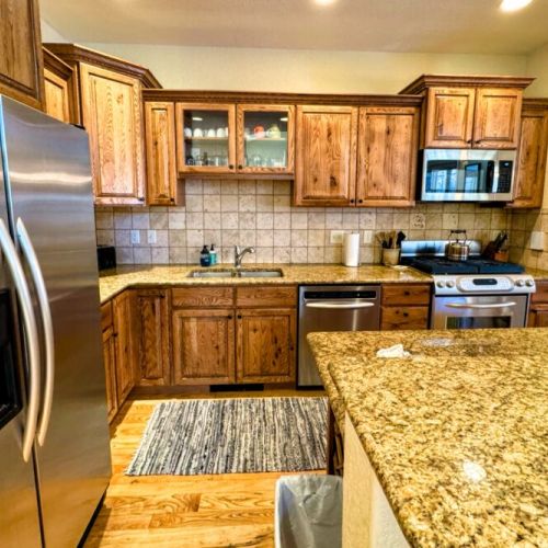From the stainless appliances to the wide array of cookware, this kitchen has everything you'll need to prepare meals.