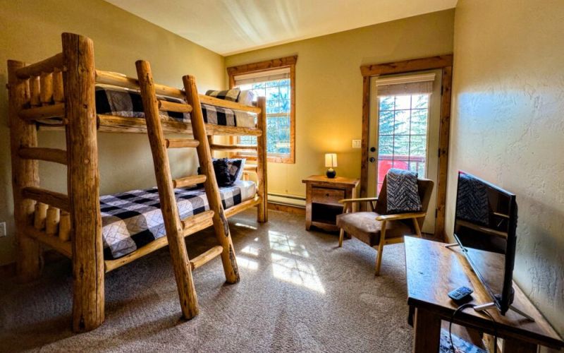 d657a13e 3f4d 4c16 95d2 5abfd0be5a14 13ea7820