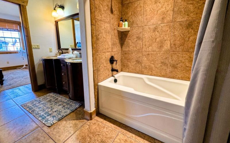 5b8e6414 68f8 480a 8683 9aca7bdd2ca9 279e76db