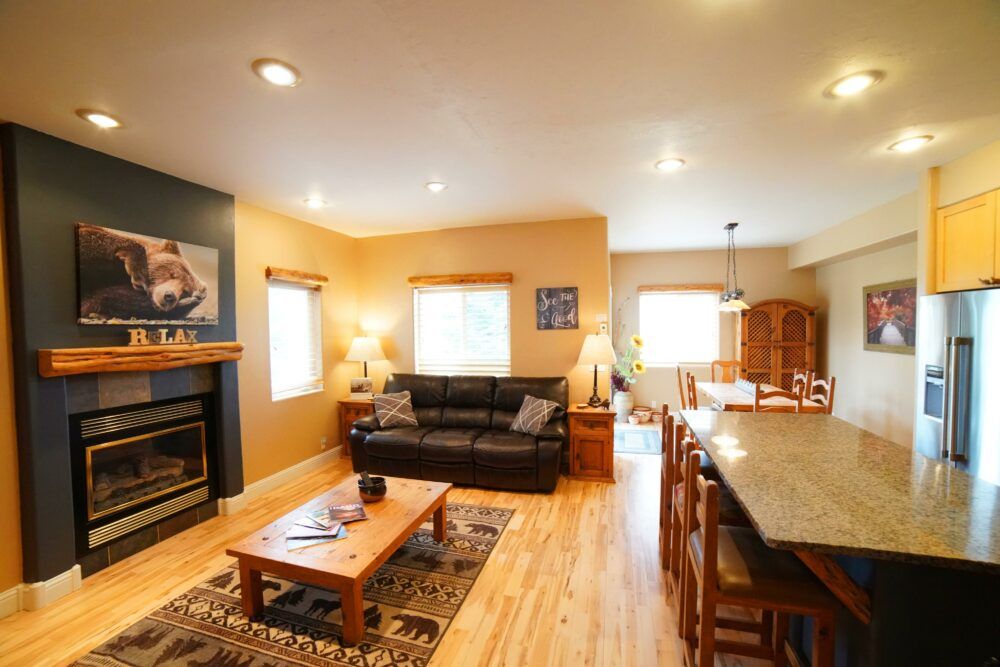 Enjoy your time in Teton Valley staying in this beautiful townhome — the perfect basecamp for any group!