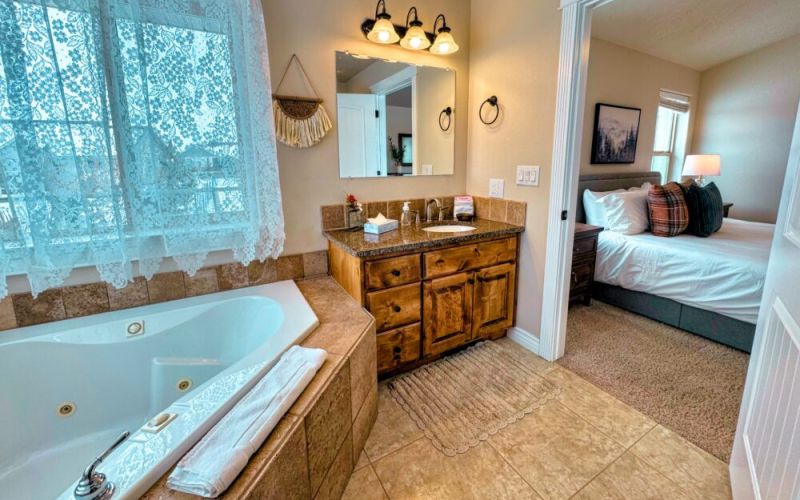 2b06d588 75b7 4d86 8e20 36989c13e780 2aa75f8e