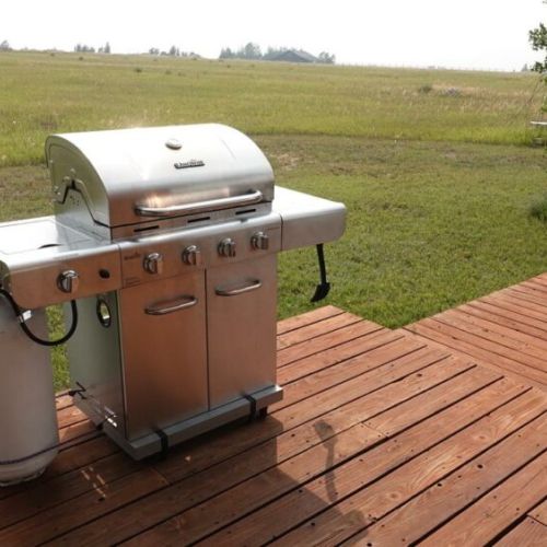 Enjoy a little grilling out on the deck.