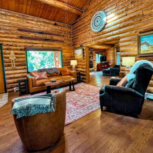 There are two connected living rooms so any group can spread out and get comfortable.
