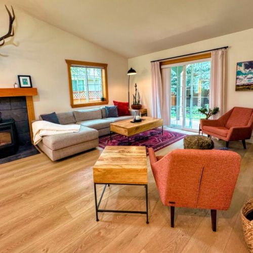 After a day of skiing, hiking, or other outdoor adventuring, relax in front of the smart TV and access your preferred streaming service.