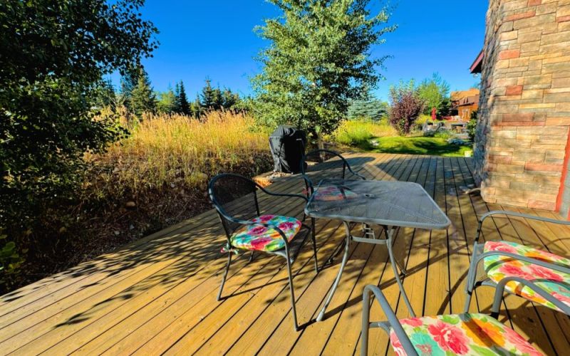 0d68f6a4 88a0 424a 91ea 44f4f24e8d9a 40febdfc