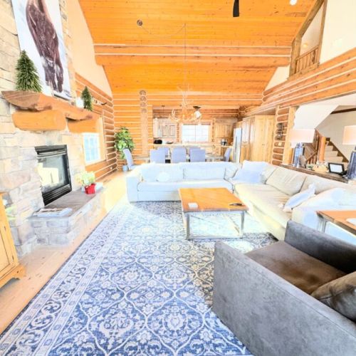 This beautiful mountain home is perfect for any group visiting the Tetons.