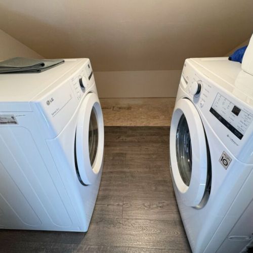 In case your day of skiing or hiking has your clothes in need of cleaning, we have a washer and dryer in-unit, and we even provide detergent!