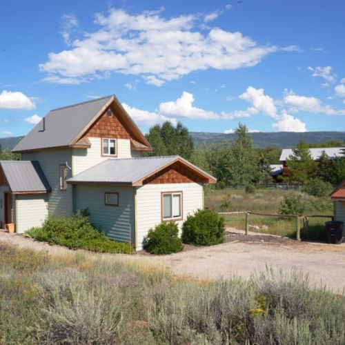 Enjoy a peaceful vacation in the Tetons by staying at this beautiful family cottage!