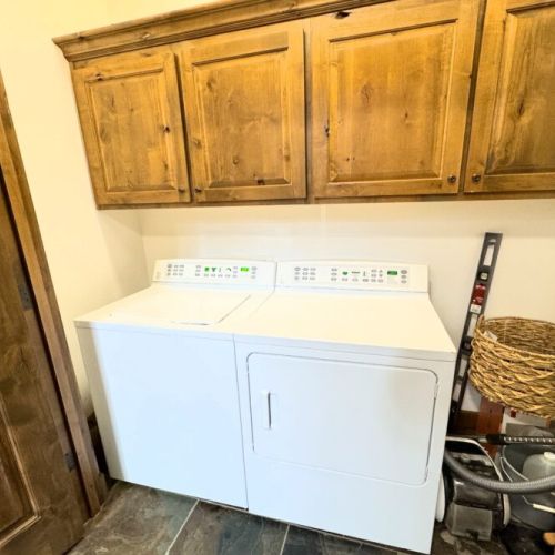 In case your day of skiing or hiking has your clothes in need of cleaning, we have a washer and dryer on-site, and we even provide detergent!