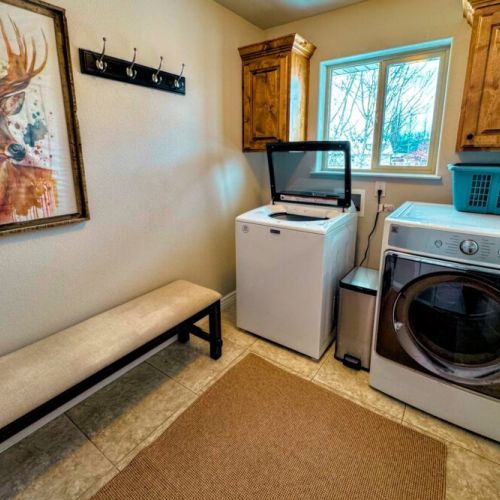 In case your day of skiing or hiking has your clothes in need of cleaning, we have a washer and dryer on-site, and we even provide detergent!