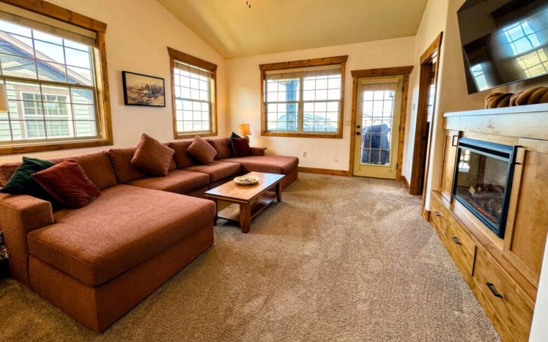 b7eace4f 6eba 4f37 9f50 216090eb8e1a 6b6c1c7d