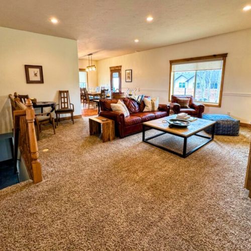 cd4e6480 c2bc 4546 b7dd df6ce4588c66 729f042e