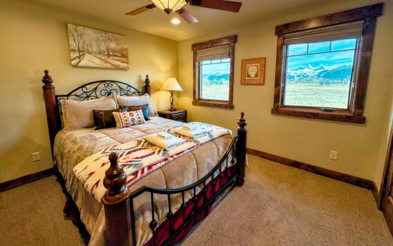 bf377b6d c6e1 4a7f 8f36 3b527068bd04 75168f8c