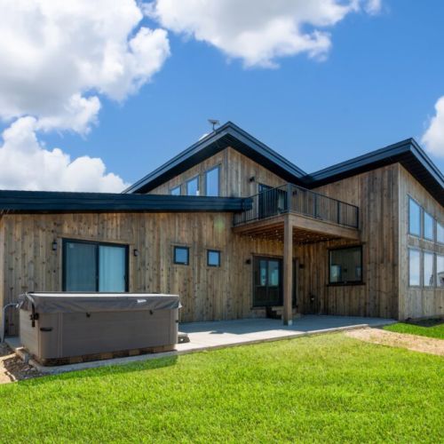 250d0aad 56eb 4c1c 9b29 2f14b25d281e 83d85947