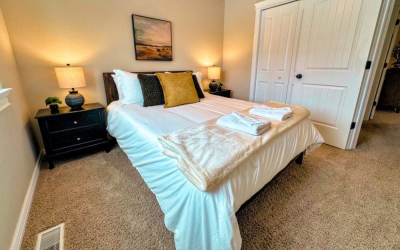 79ee9c2a d923 4434 ab61 2227d8450e26 865e37a3