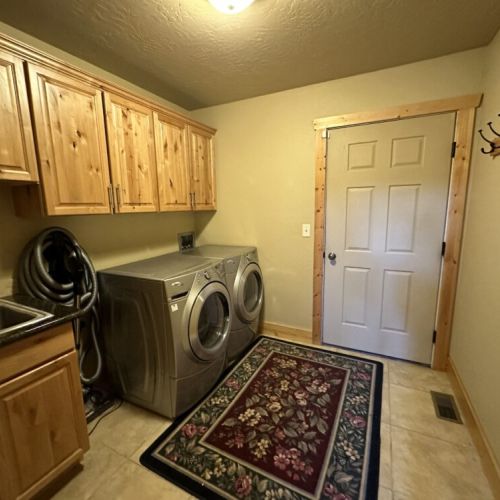 In case your day of skiing or hiking has your clothes in need of cleaning, we have a washer and dryer on-site, and we even provide detergent!