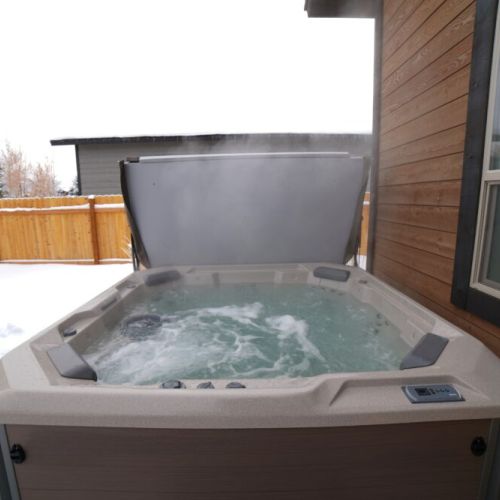 There is no better way to relax after a day of play than a dip in the hot tub.