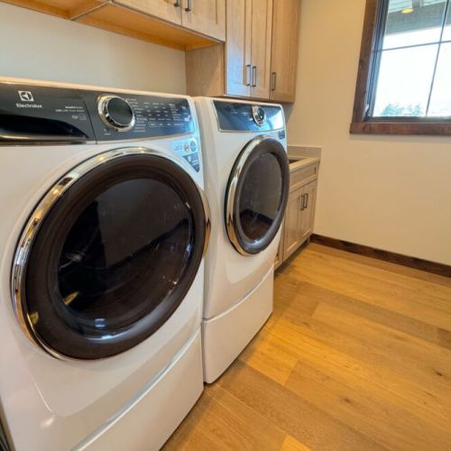 In case your day of skiing or hiking has your clothes in need of cleaning, we have a washer and dryer on-site, and we even provide detergent!