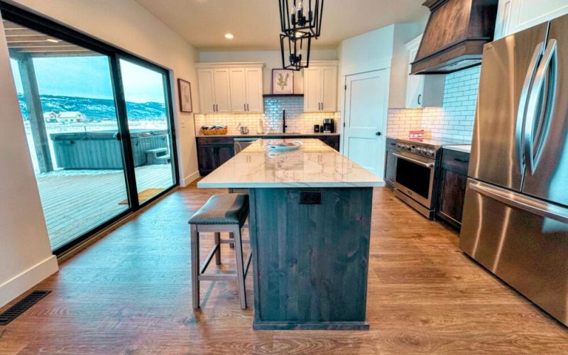 160117c0 8319 4b7f 8172 d7eb546a580d 9527c153