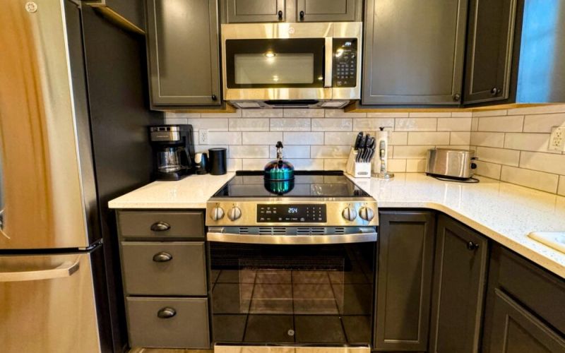 384d1efc cb98 4b02 86b2 e2cf10623e6a 997f5ee7