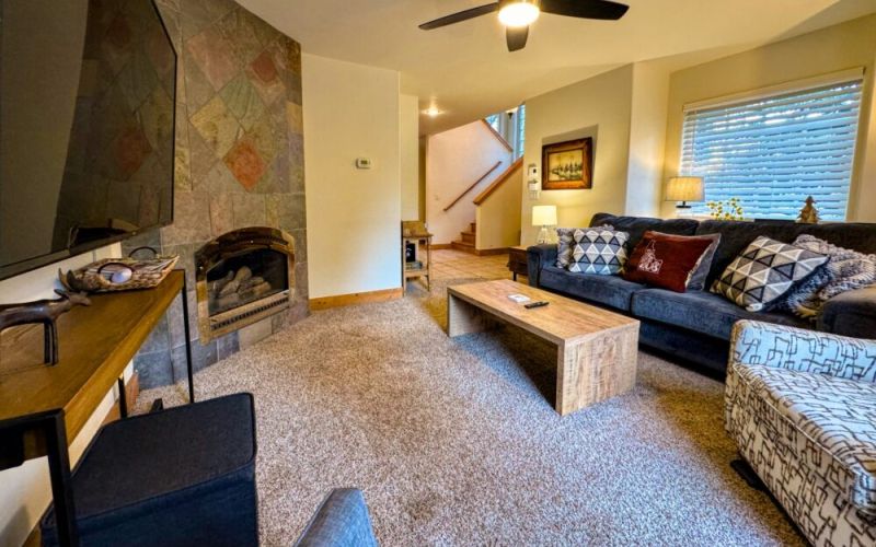 721e994f 42f6 46ca 970b a7ffbda3379f 1 99d5e3ab