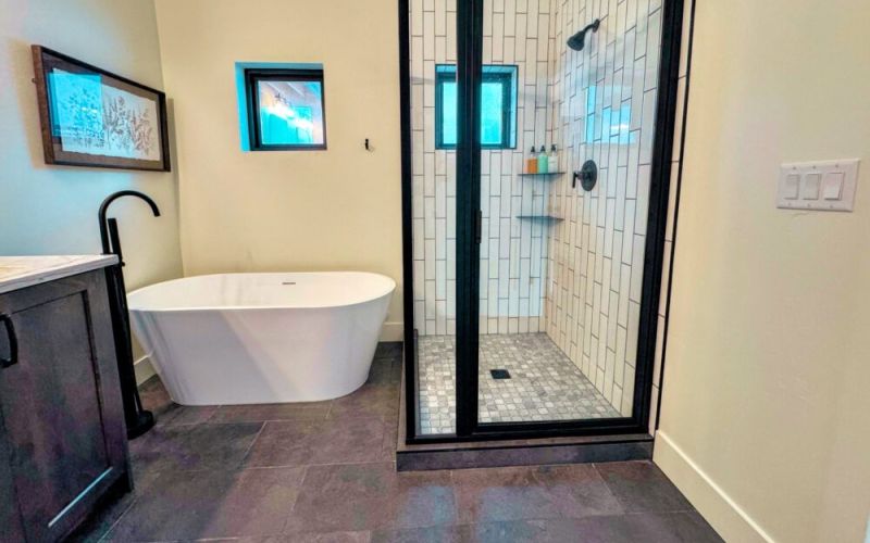 9529f20f 3000 4f31 ba1e 1e939ccdca8b 994a6190