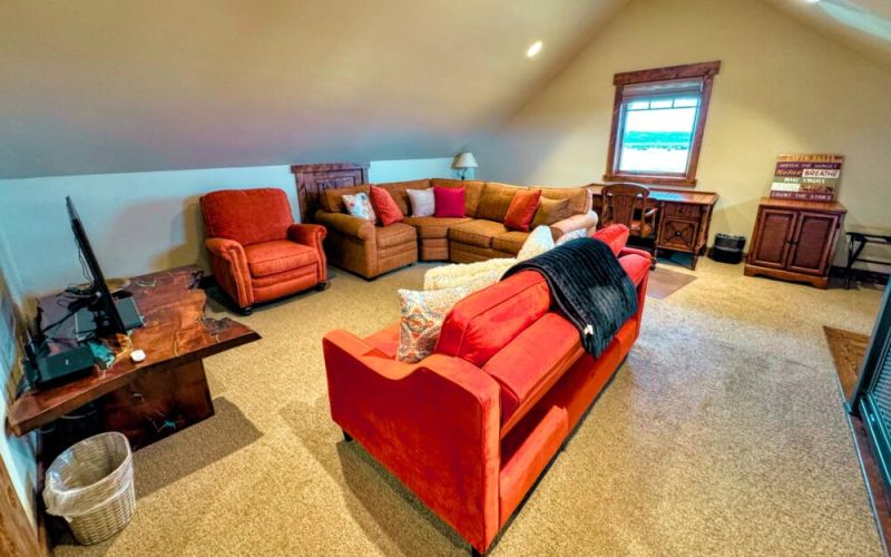 c2e92dae d784 436d b126 173bcb05a337 9e4c371f