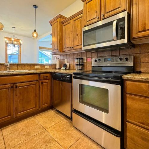 A robust set of cookware makes just about any meal possible in this kitchen.