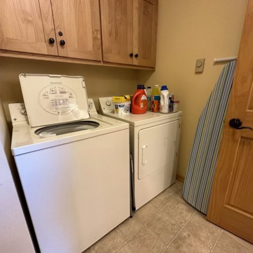 In case your day of skiing or hiking has your clothes in need of cleaning, we have a washer and dryer on-site, and we even provide detergent!