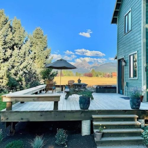 Take in beautiful, unobstructed views of the Tetons from the comfort of this well-appointed family home.