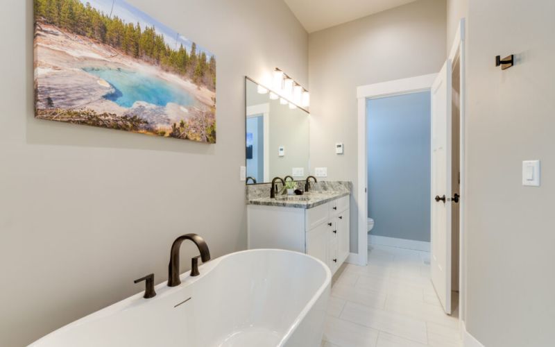 1e24bb32 9e31 4ec1 8672 7ffa969302c5 a65d69a1