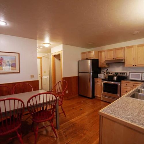 Enjoy a night eating in using this well-appointed kitchen!