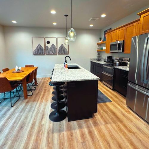 Stay in and make a meal using this well-appointed kitchen.