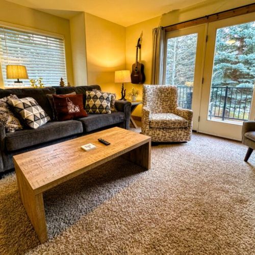 Enjoy your time in Teton Valley staying in this beautiful mountain townhome!