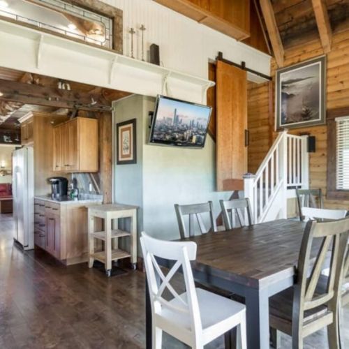 With a group-friendly open layout, this home provides the ideal space to unwind and recharge during your trip.