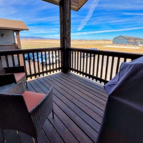 Make use of the propane grill or enjoy your morning coffee out on the balcony!