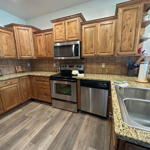 This kitchen has everything you'd need to prepare a full dinner for family or friends.