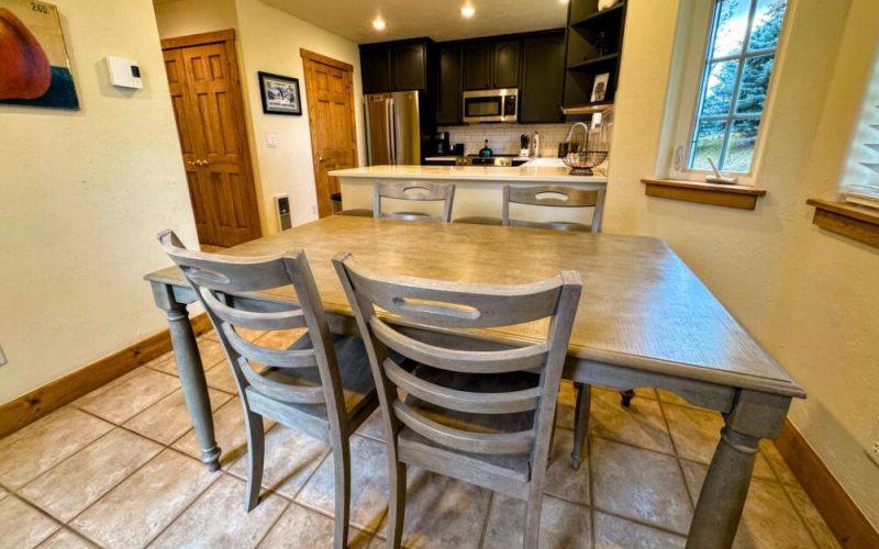 9c8de8d3 1bbe 4b01 982c 22d0acebb681 c06b409d