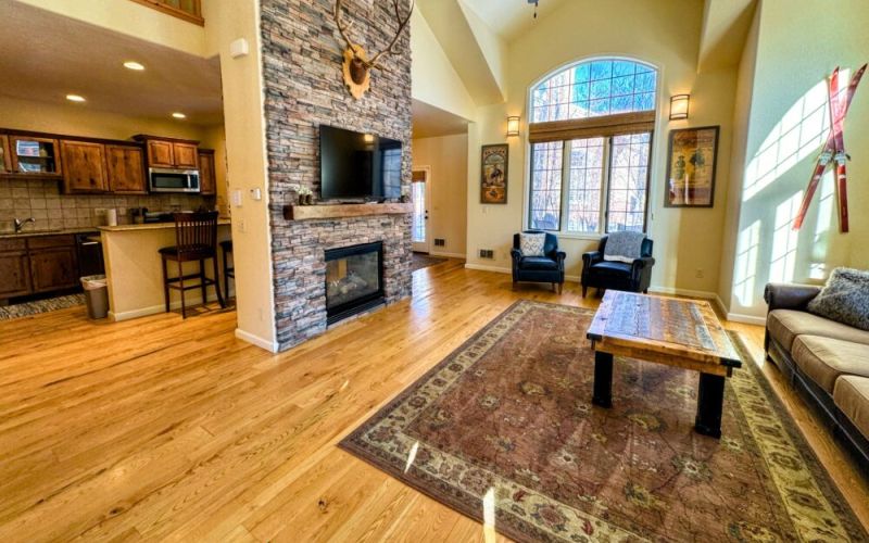 a72cb541 db09 4011 8e78 9baa4626080b c32d5525