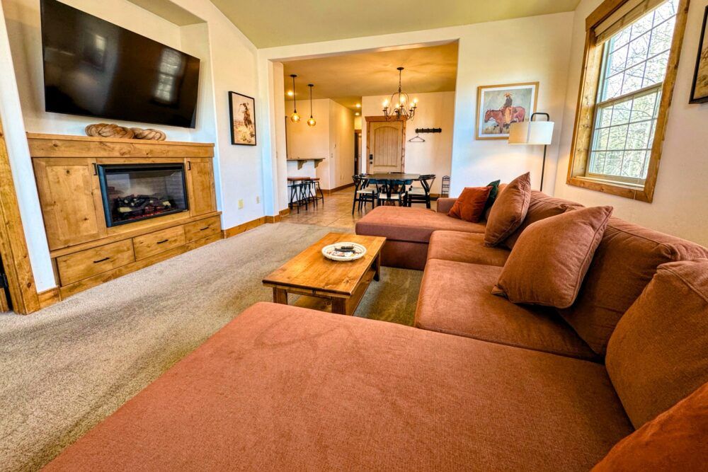 Enjoy your time in Teton Valley staying in this beautiful condo — the perfect basecamp for any group!