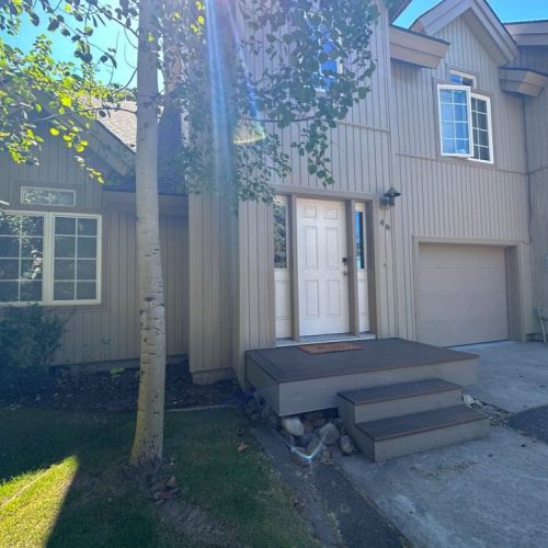 This lovely townhome is the perfect basecamp for any summer or winter getaways to Teton Valley.