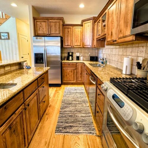 From the stainless appliances to the wide array of cookware, this kitchen has everything you'll need to prepare meals.