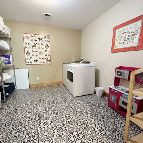 In case your day of skiing or hiking has your clothes in need of cleaning, we have a washer and dryer on-site, and we even provide detergent!