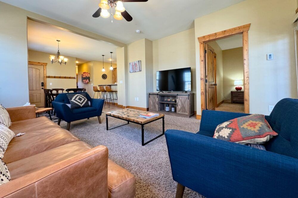 Step inside homebase for your next great vacation!