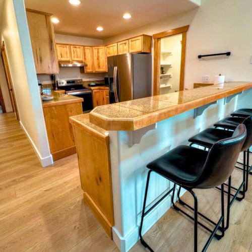 Stay in and make a meal using this well-appointed kitchen.