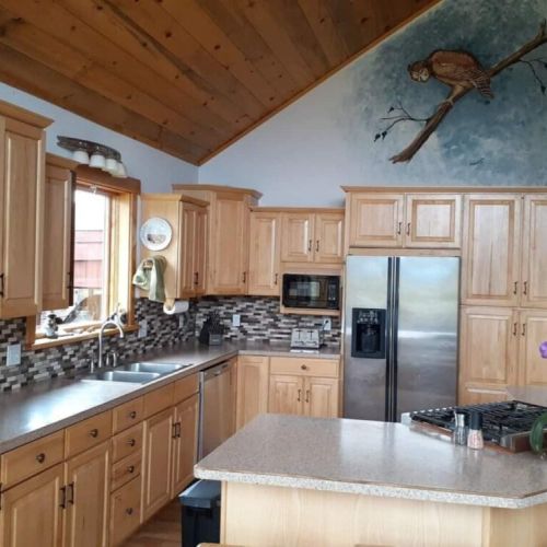 Stay in and make a meal using this well-appointed kitchen!