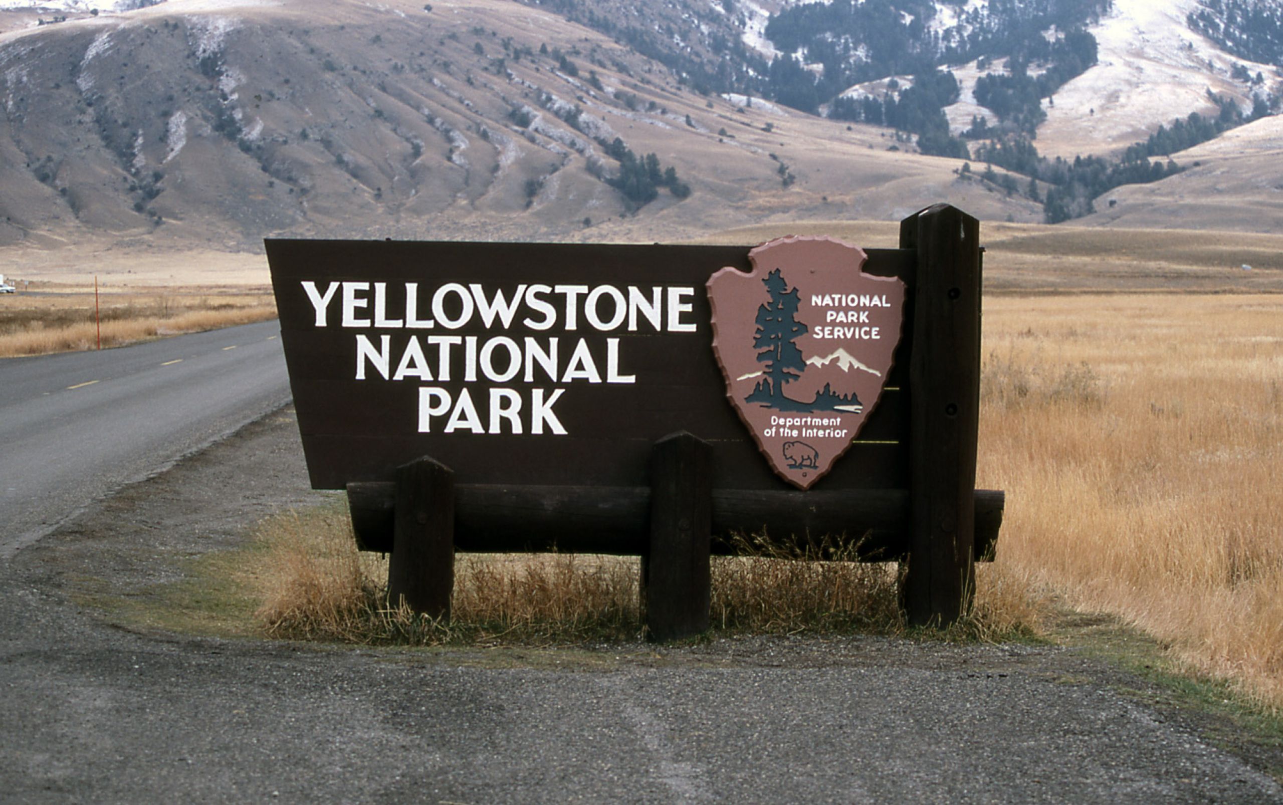 Yellowstone National Park sign at the North Entrance