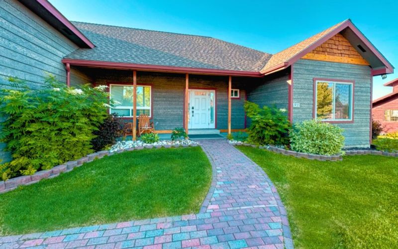 699bf1b1 d2a7 47c5 b34f 36d91a8898fb ed72ee86