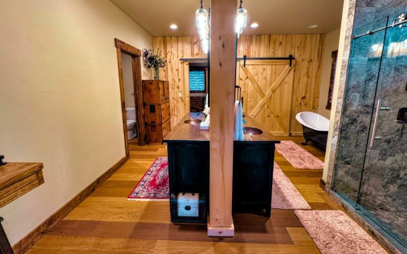 b5e51e19 e215 4770 b69e 48fa7589a3e5 fb868ec5